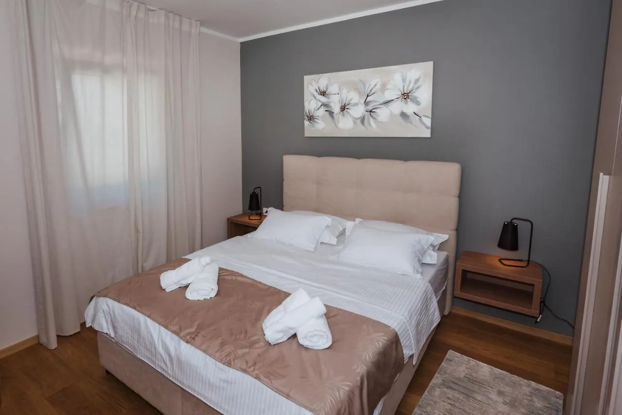 Villa Allure Poljane 0*,